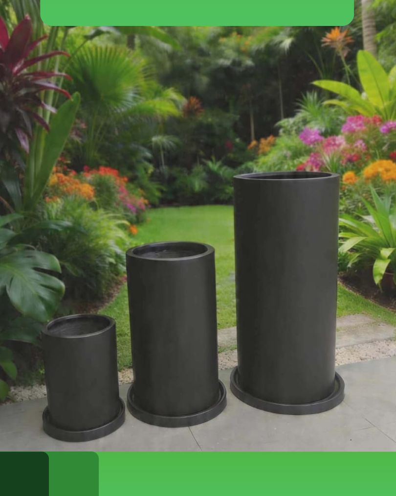 Small and decorative concrete pots by WMS
